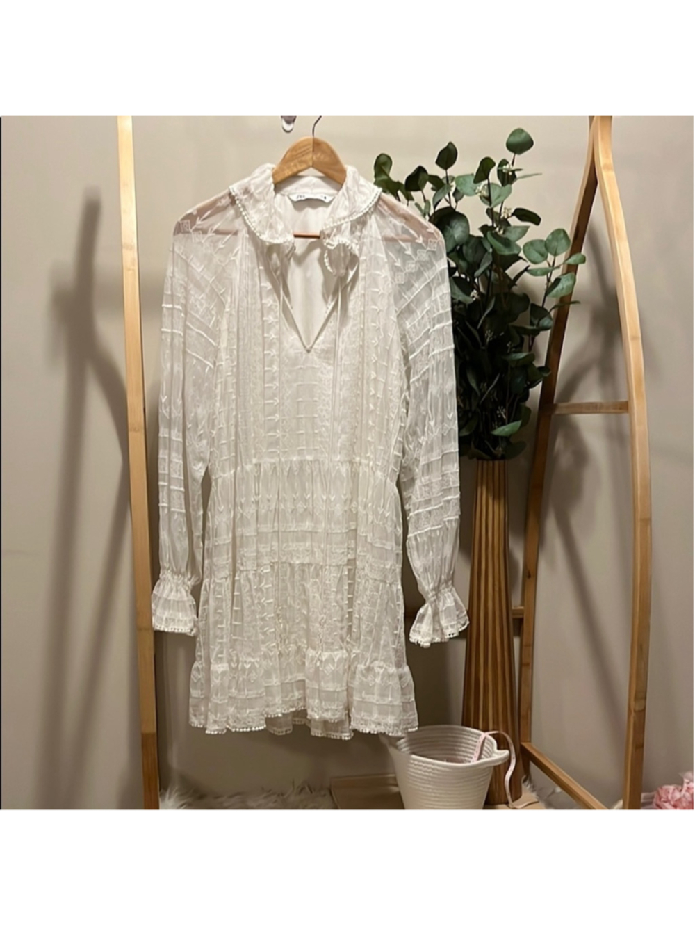 Zara White Lined Lace with Sheer Long Sleeve Dress a314